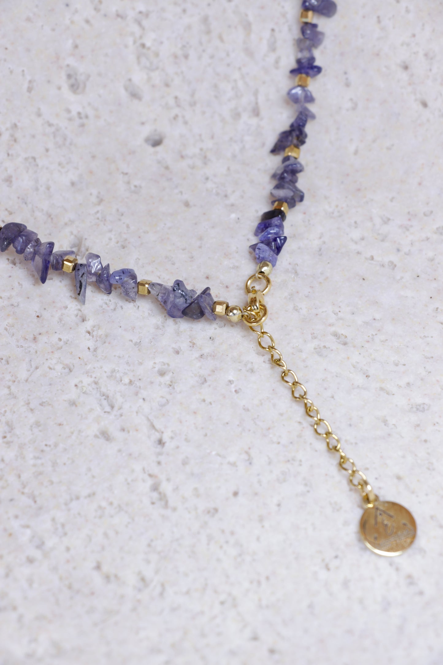 JNĀNA Iolite Choker 🜁 I see clearly within myself. I make decisions without losing myself.