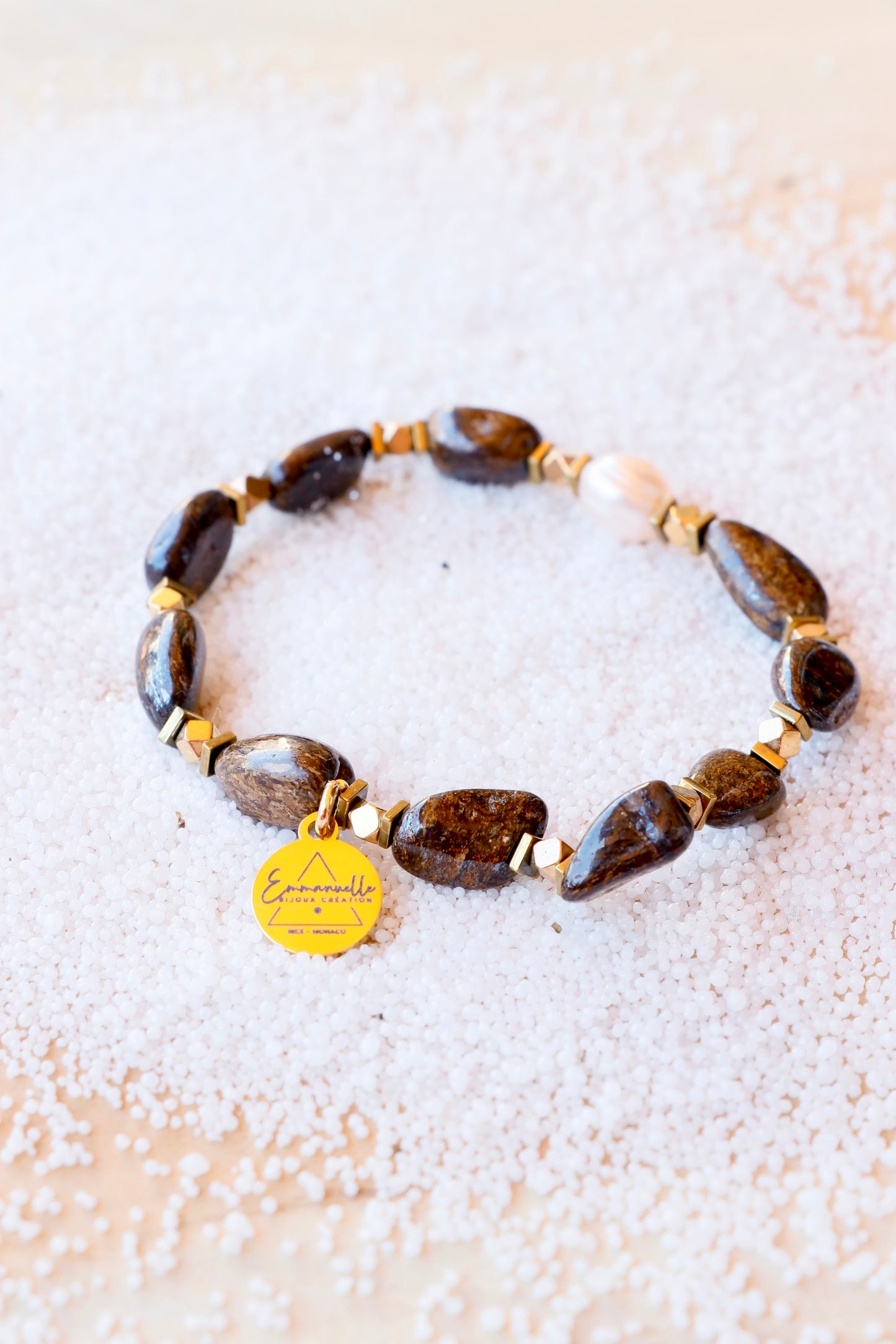 Bracelet SADHANA perle de culture orient blanc – Protection & Stabilité en Bronzite