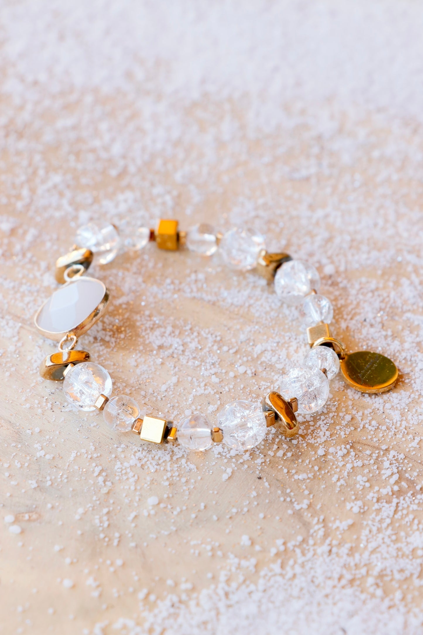 Bracelet Quartz Blanc Givré – Clarté, Pureté et Harmonie Intérieure