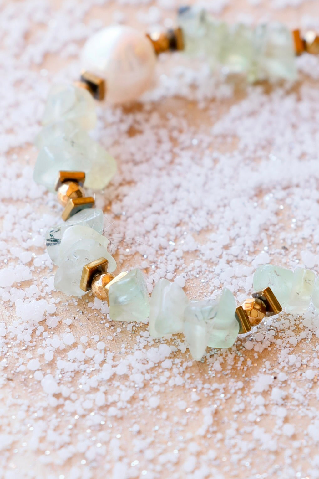 Bracelet HRIDAYA en Prénhite - Guérison émotionnelle & ouverture du cœur