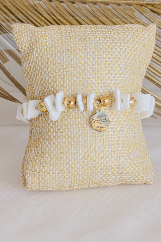 Bracelet en Éclats de Coquillage – Élégance Naturelle et Énergie Marine
