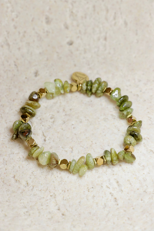 Bracelet UTTHĀNA en Grenat vert 🜃 je reviens à moi