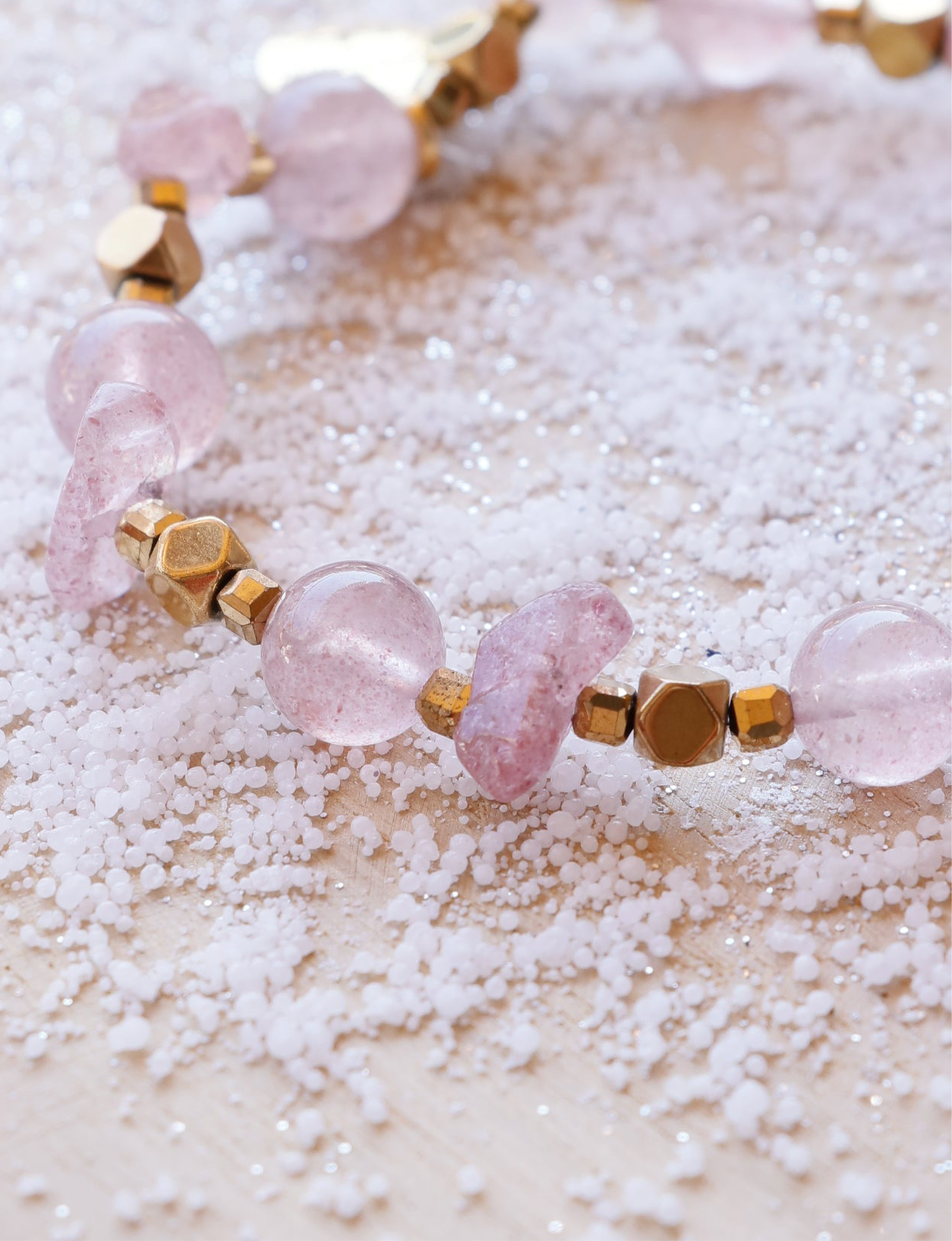 Bracelet RASA en Quartz Framboise pendentif Lotus – Joie de vivre, Douceur & Amour de soi