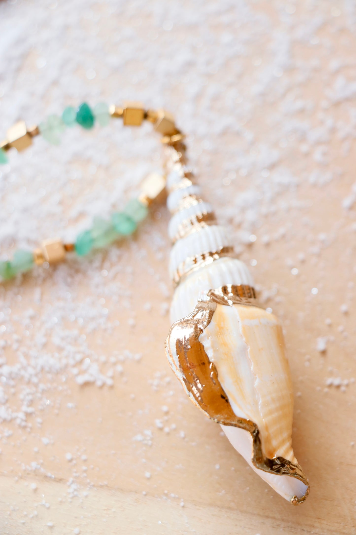 Sautoir SAMATA pendentif coquillage – Chance & Harmonie en Aventurine