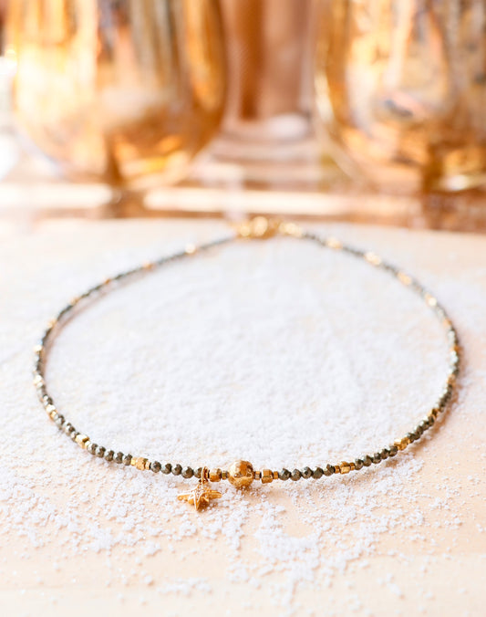 Collier tour de cou VIBHUTI en Pyrite – Force Intérieure & Rayonnement Personnel