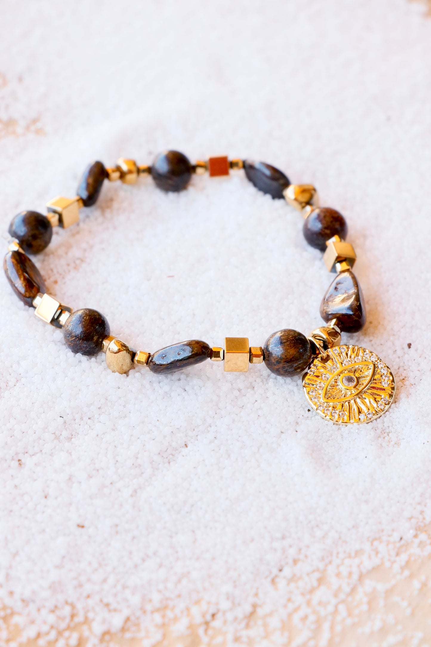 Bracelet SADHANA pendentif œil protecteur – Protection & Stabilité en Bronzite