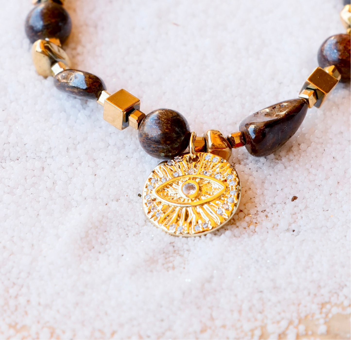 Bracelet SADHANA pendentif œil protecteur – Protection & Stabilité en Bronzite