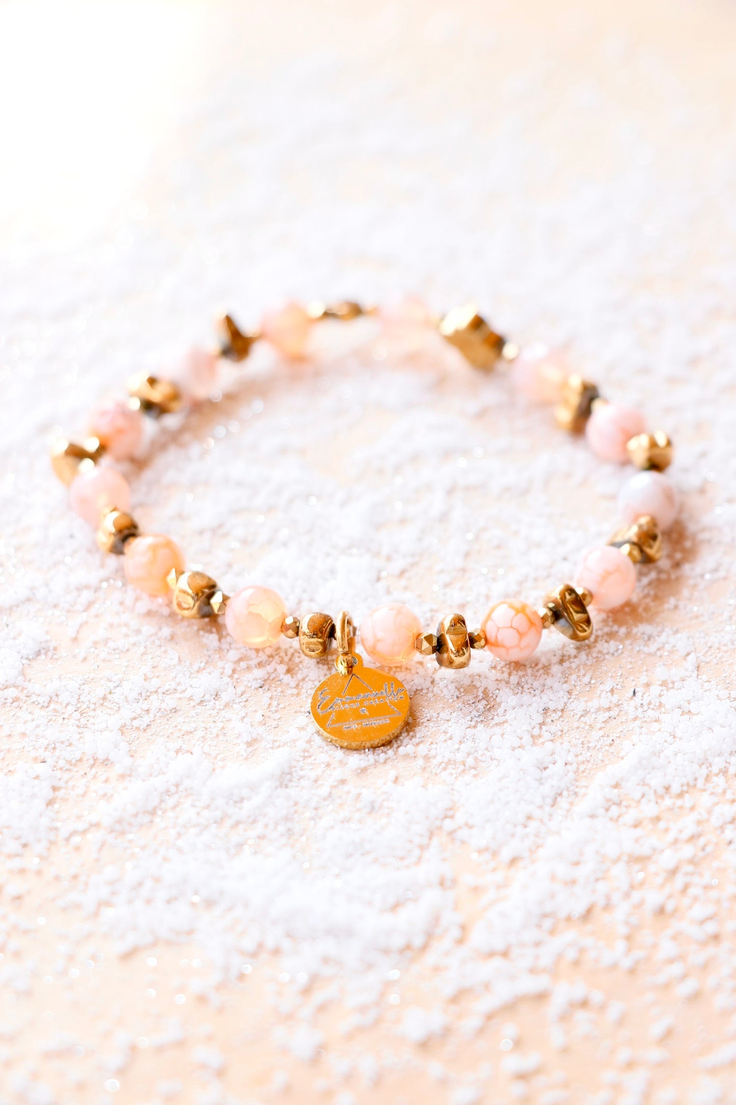 Bracelet SHANTI en Agate Mandarine – Stabilité & Sérénité