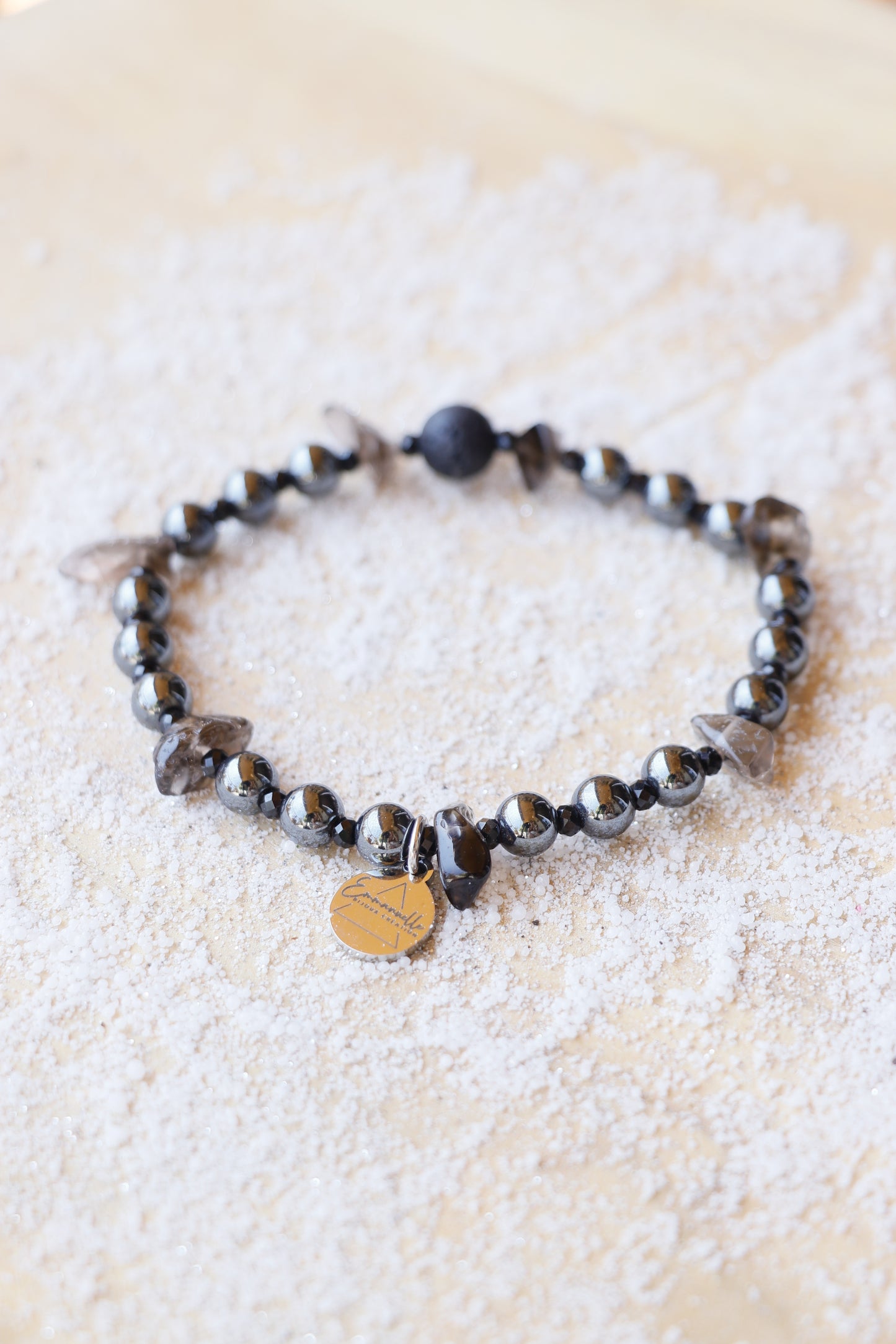 Bracelet KSHANTI en Quartz Fumé – Clarté intérieure & Ancrage émotionnel