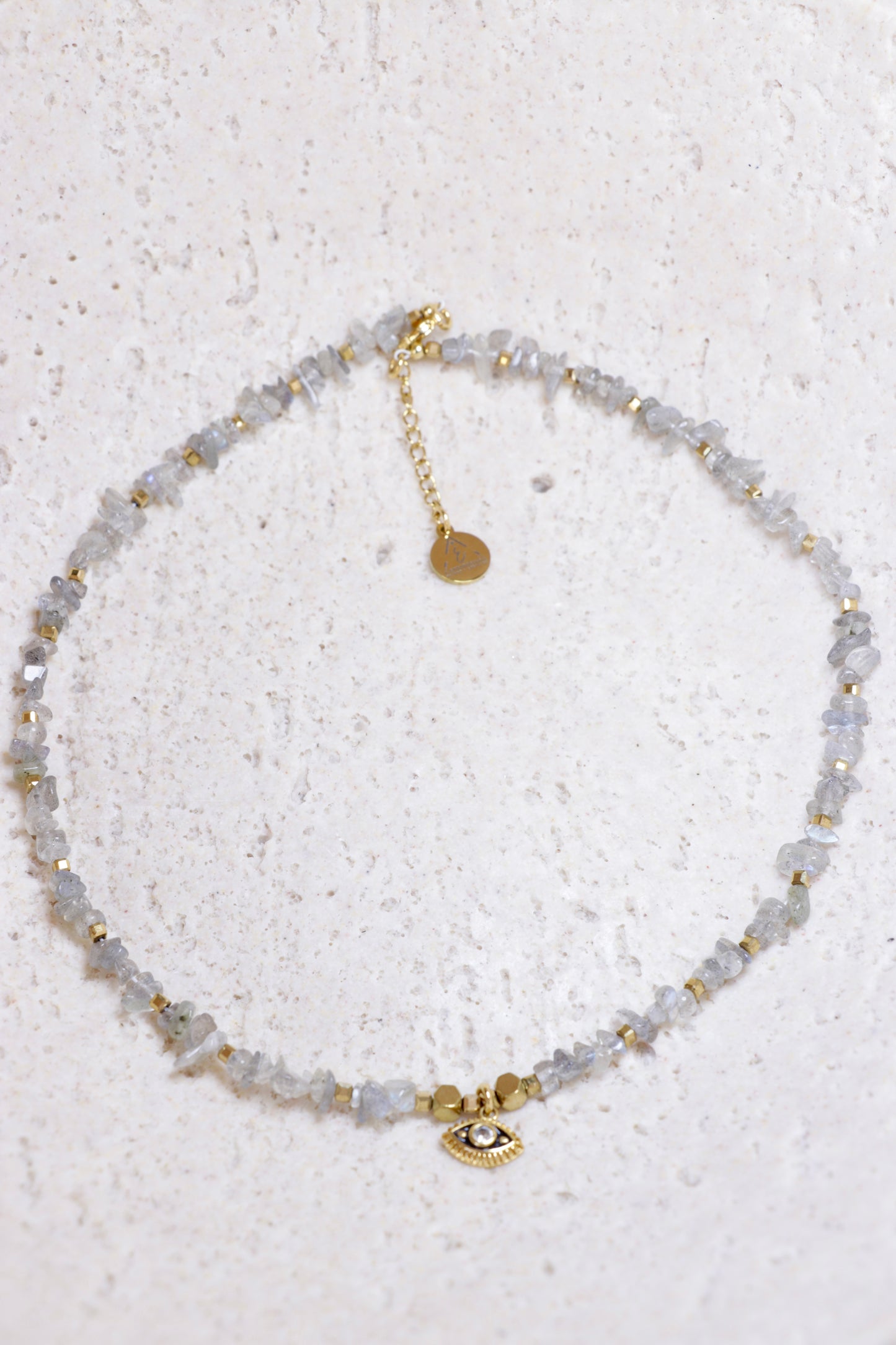 KSHAMA Labradorite choker necklace 🜂 I no longer wear what is not mine