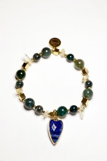 Bracelet SATYA en agate mousse Pendentif en Lapis Lazuli ✧︎ Je parle avec calme et confiance