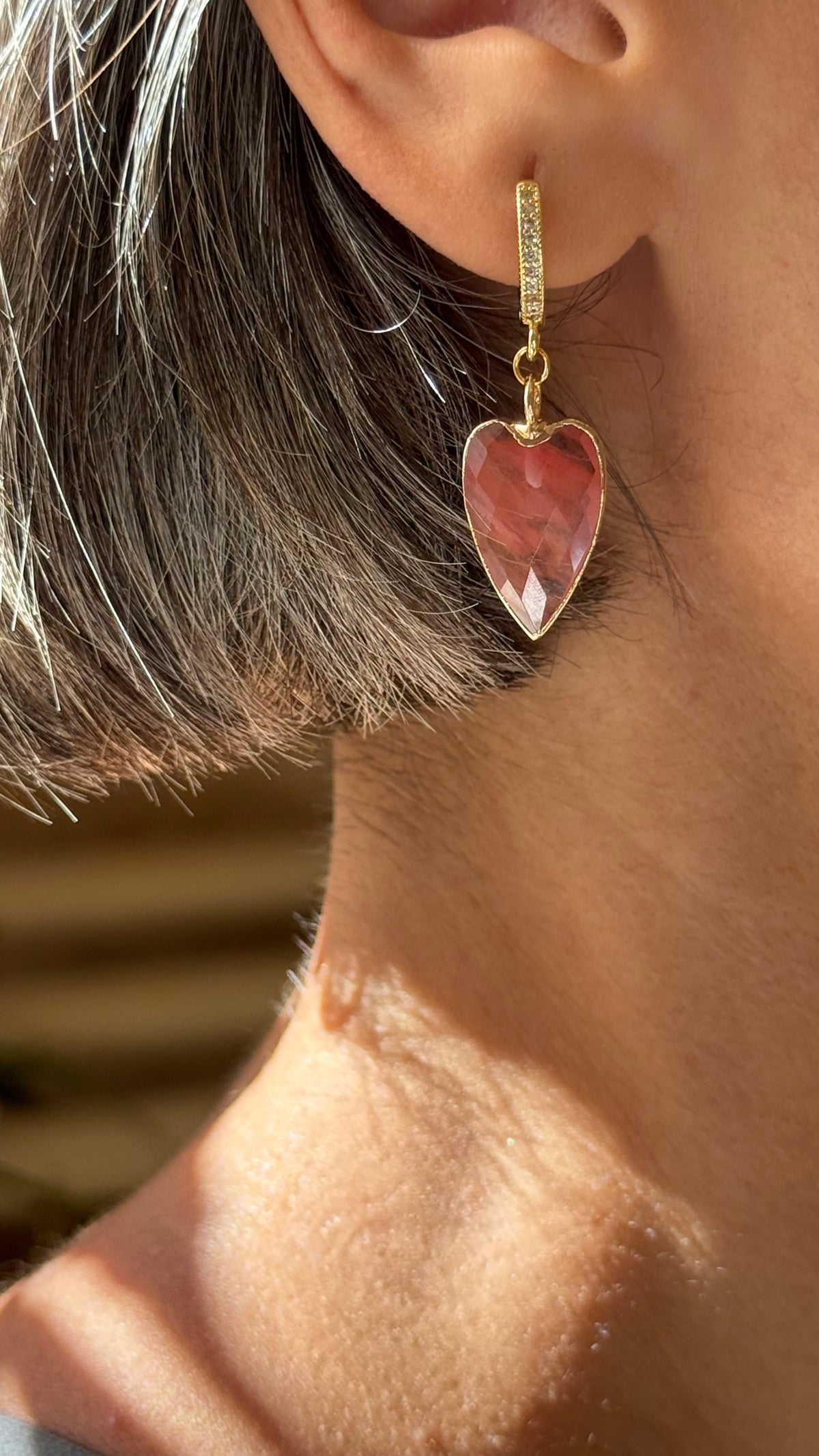 ÉCRIN — Boucles d’Oreilles Cœur en Quartz Fraise | Amour de soi