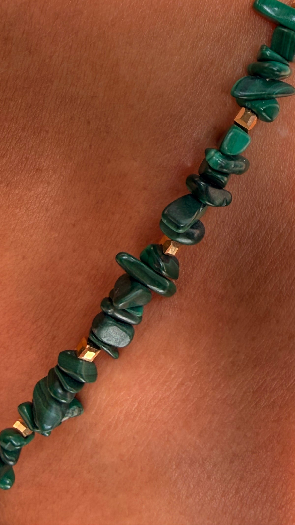 ALTER — Collier Tour de Cou en Malachite | Force & Équilibre intérieur