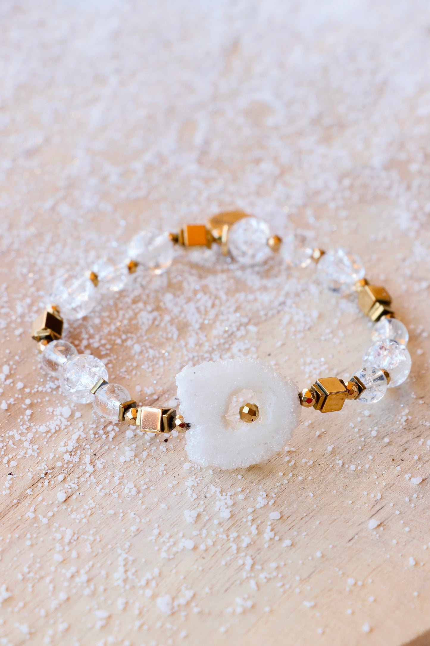 Bracelet SHUBHRA en Quartz Givré – Clarté Intérieure & Lâcher-Prise