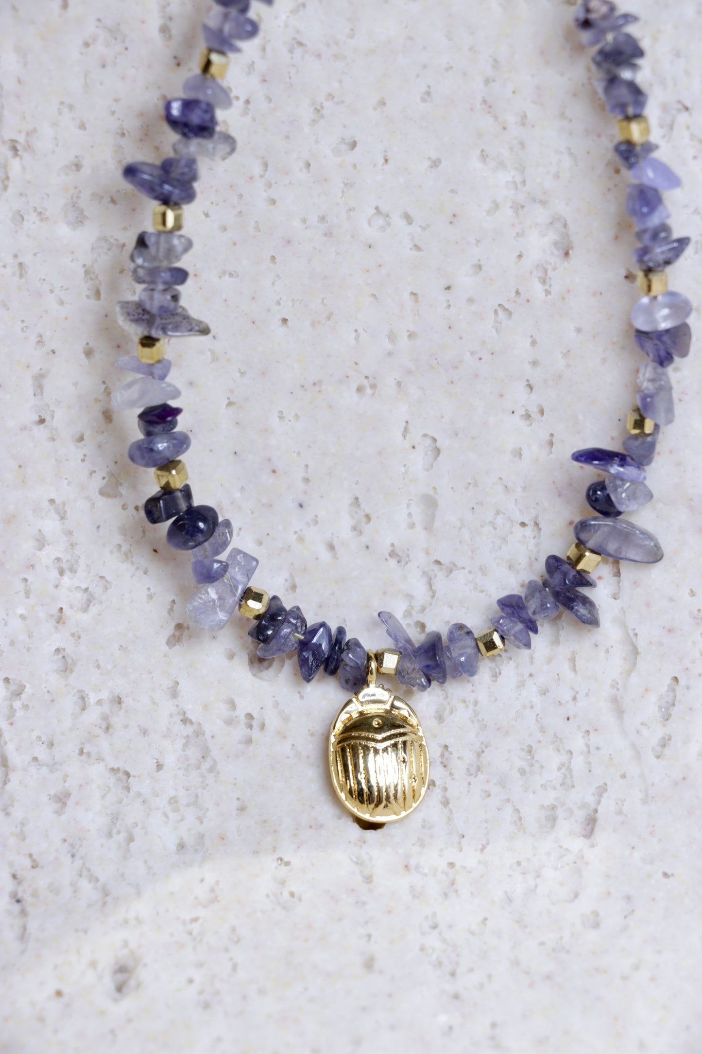 JNĀNA Iolite Choker 🜁 I see clearly within myself. I make decisions without losing myself.