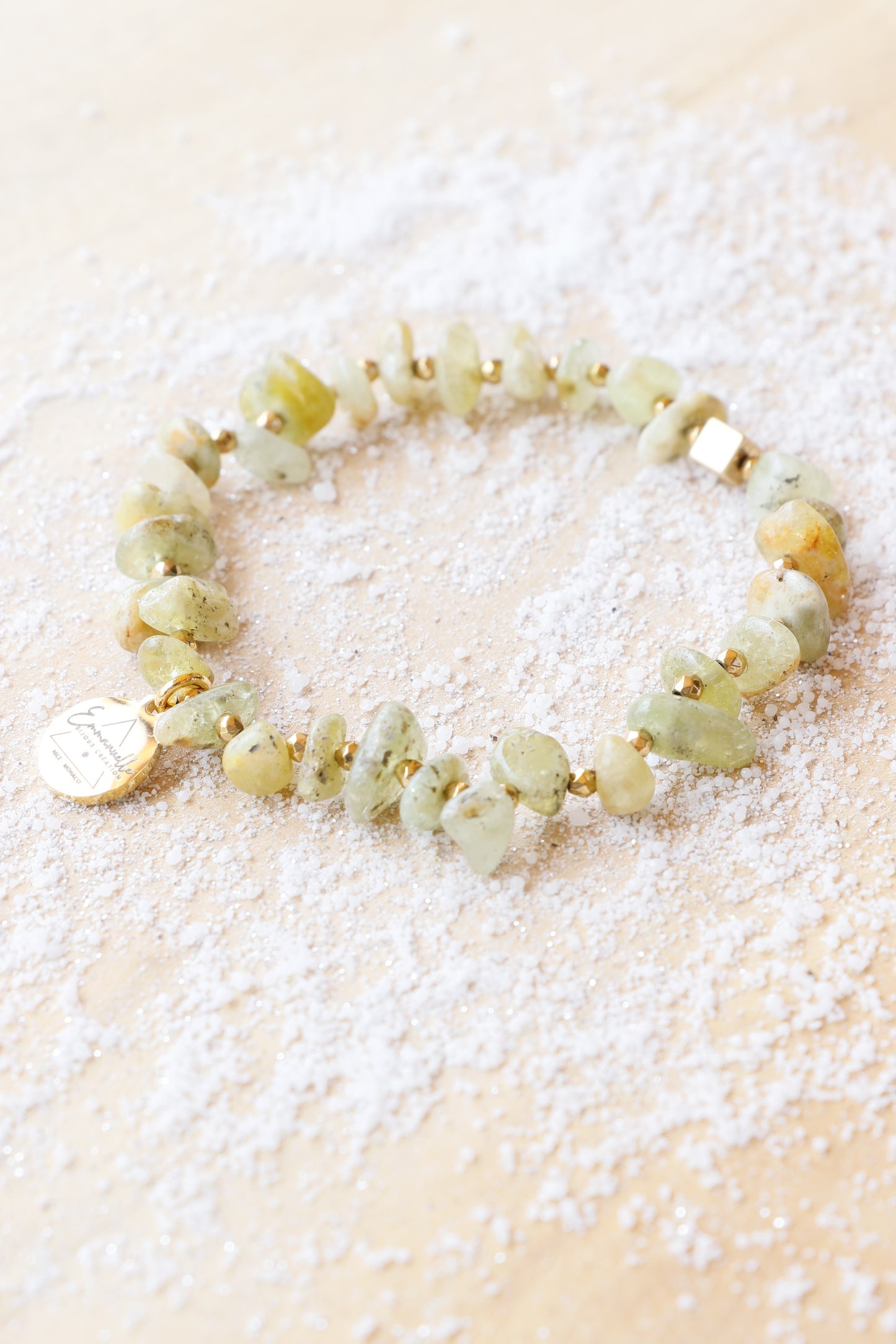Bracelet positive énergie UTTHANA Renouveau & Équilibre Émotionnel en grenat vert