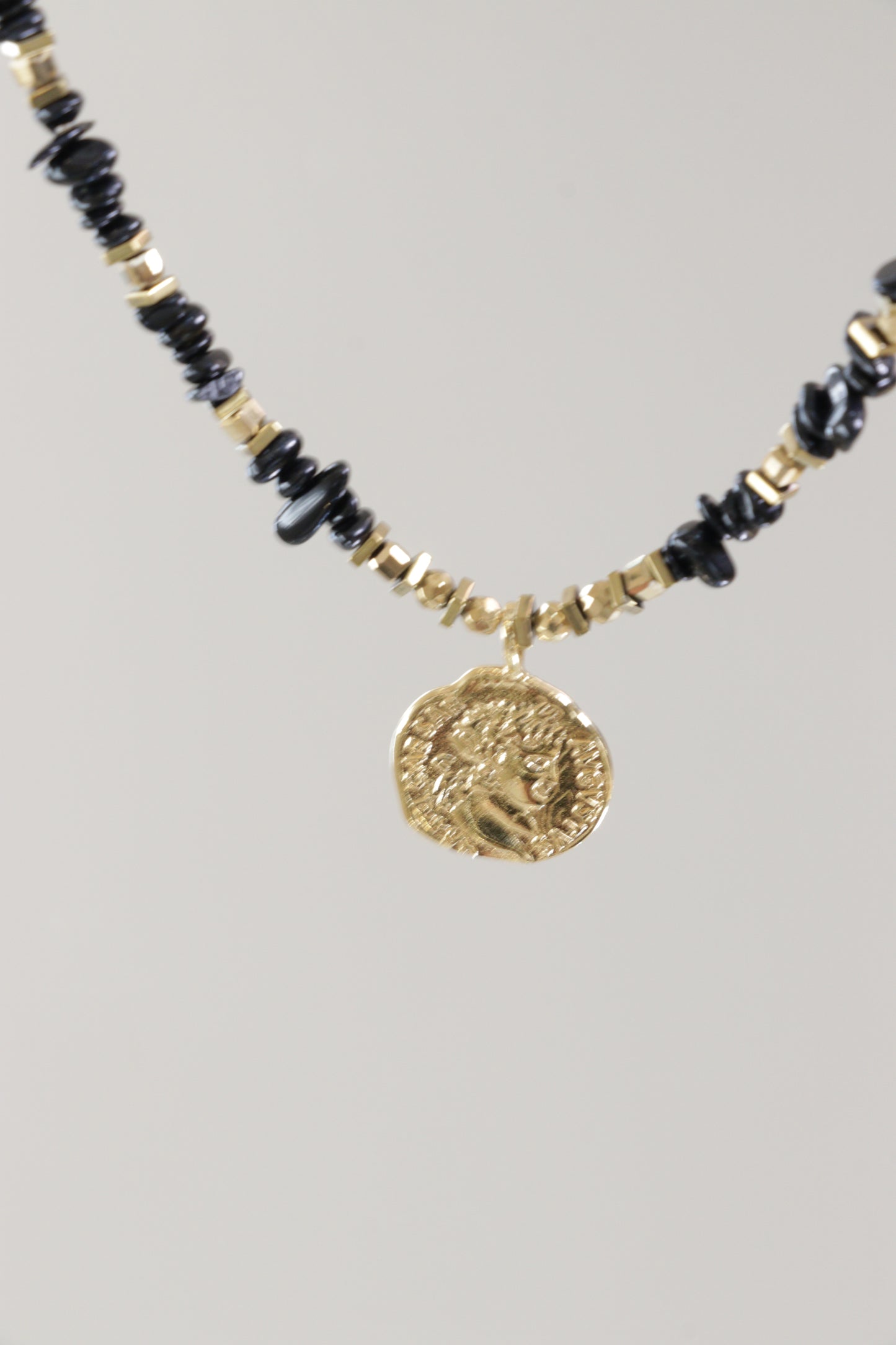 Collier Tour de cou en Tourmaline Noire KSHAMA Protection & Ancrage