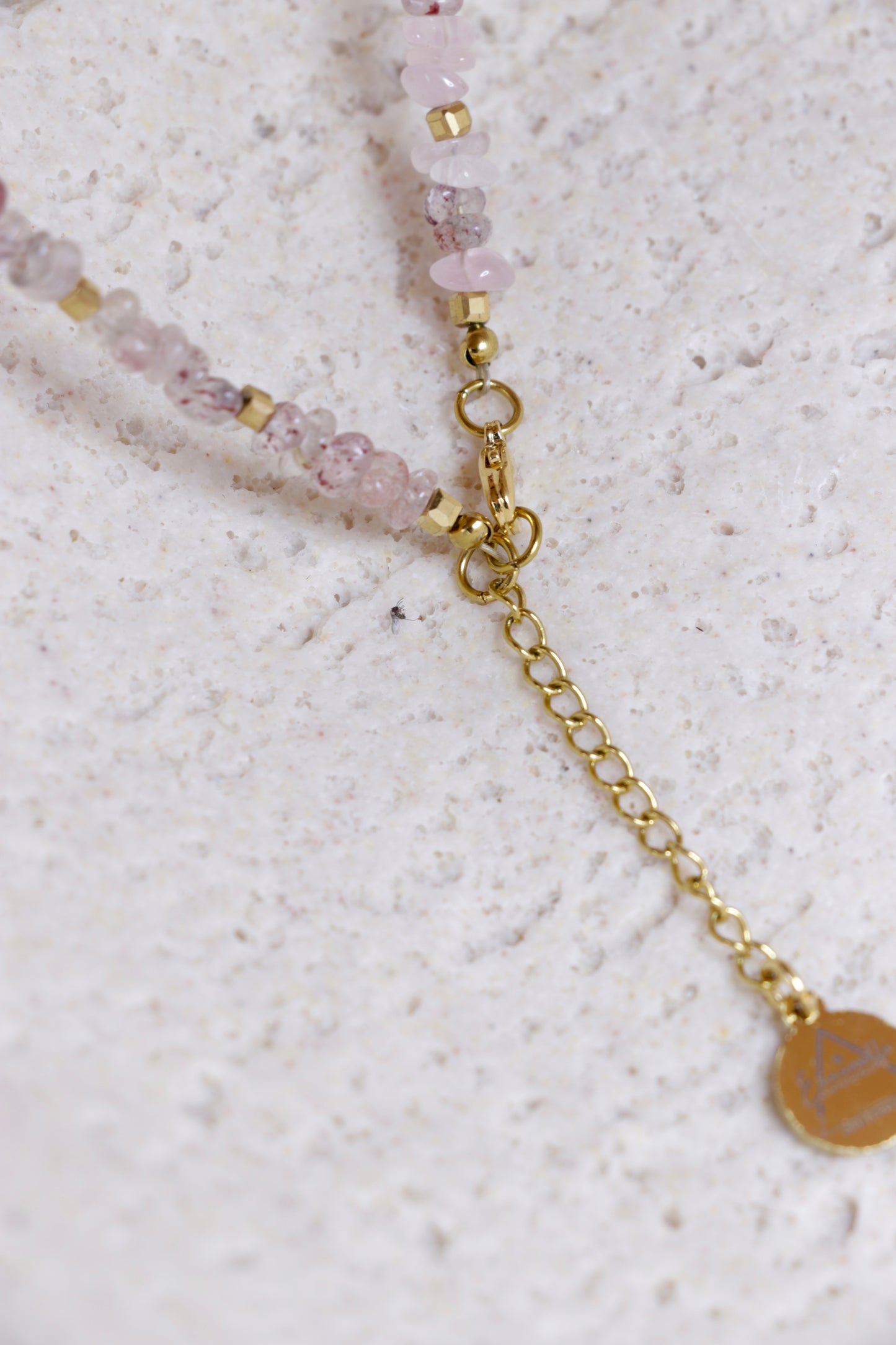 (Model) RASA Raspberry Quartz Necklace 🜁 I choose myself. And I show it without closing myself off