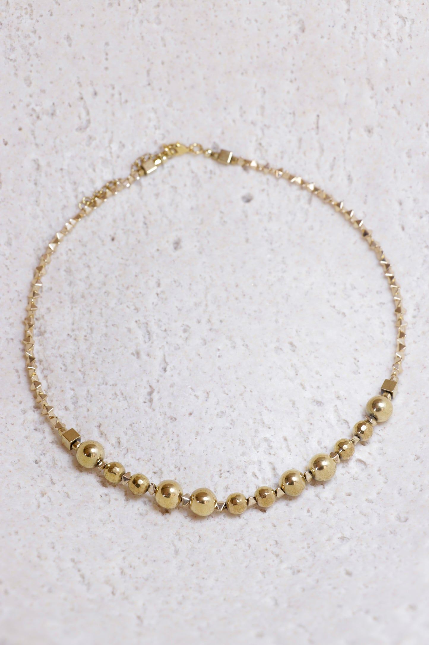 DHĀRANA Hematite Gold Plated Choker 🜃 I stand my ground. I am stable.