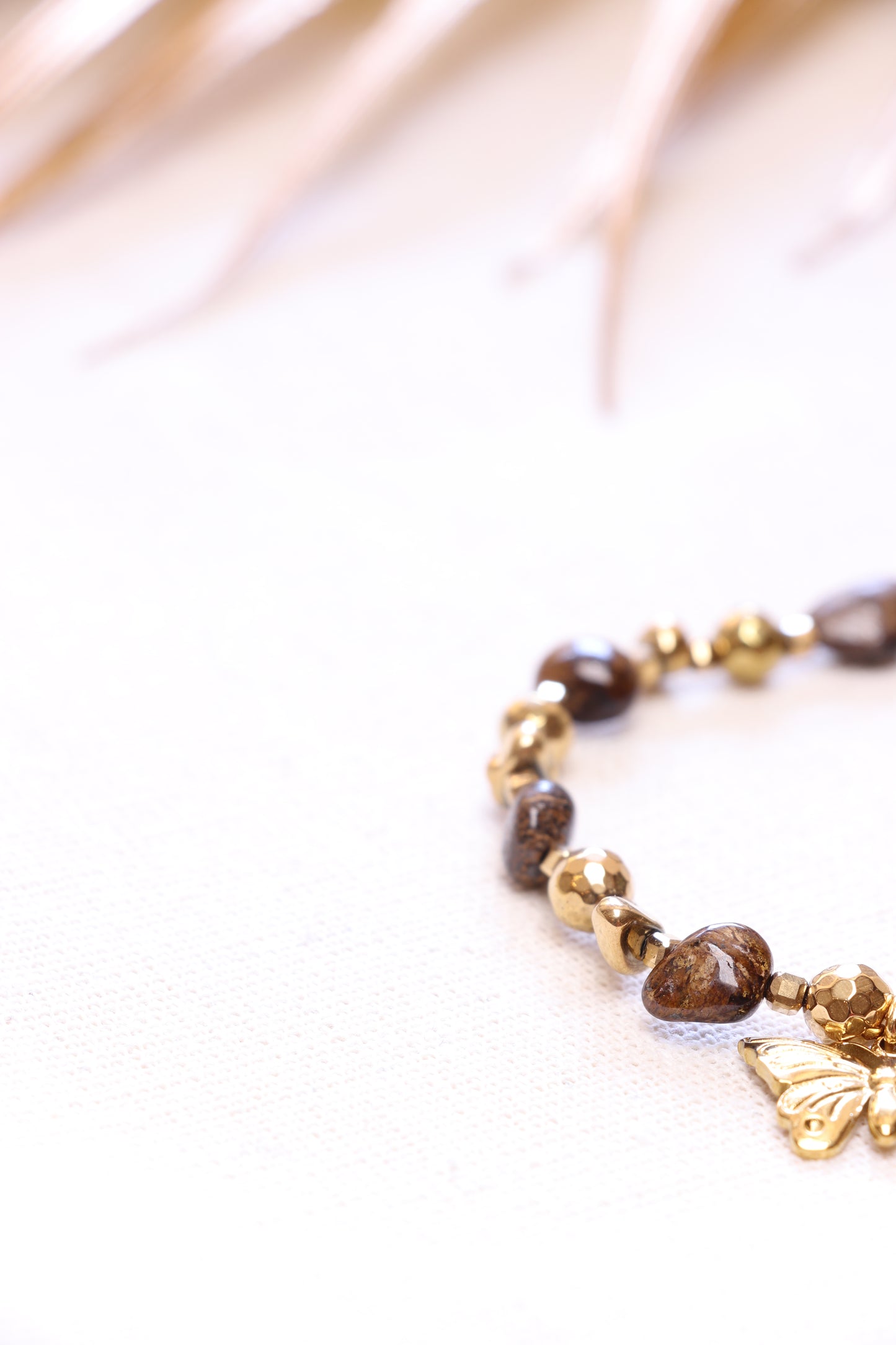 AUDACE - Bracelet en Bronzite | Pendentif Papillon CONFIANCE & COURAGE
