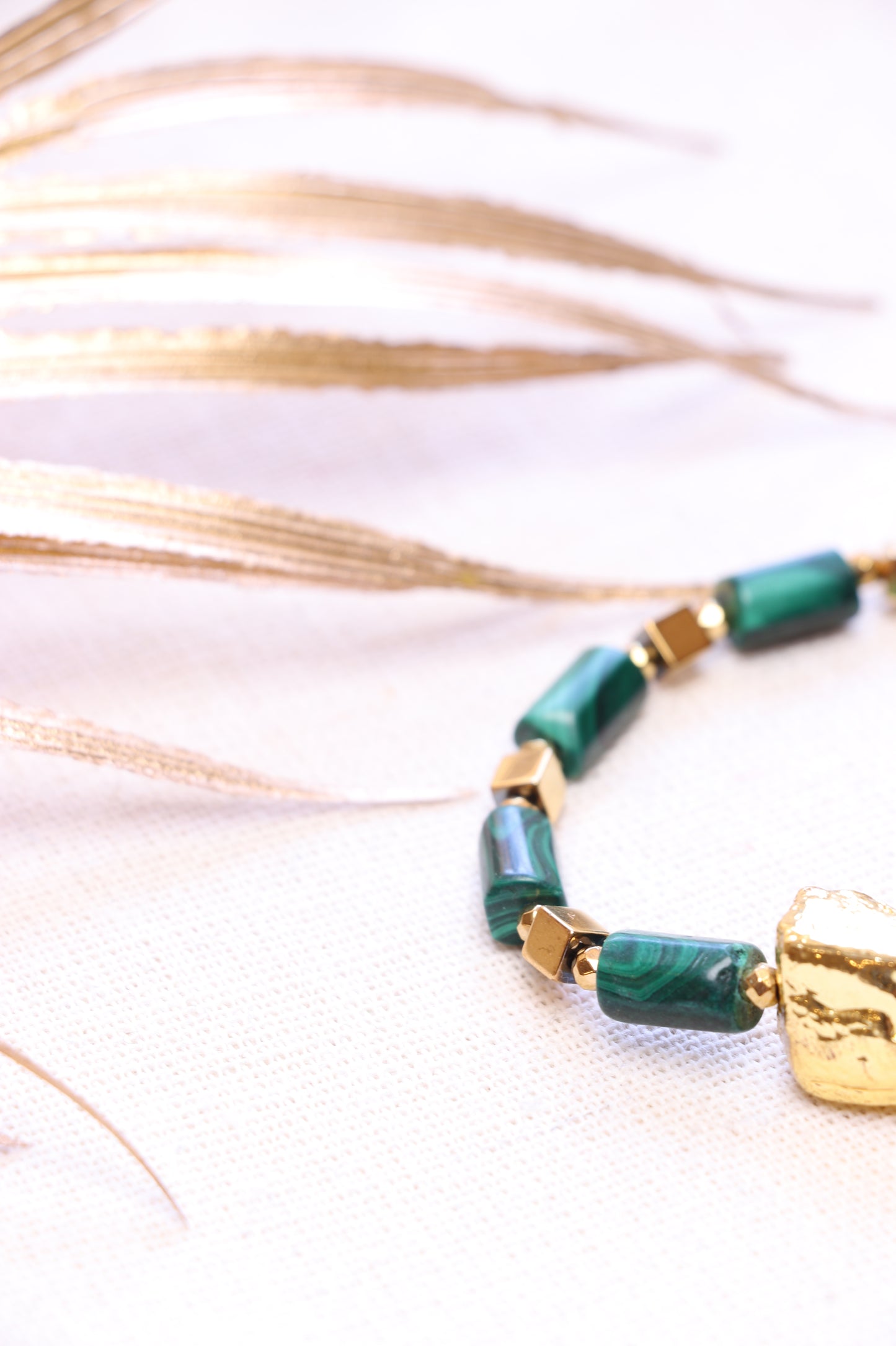 ALTER  - Bracelet en Malachite | RÉGÉRATION, ÉQUILIBRE & TRANSFORMATION