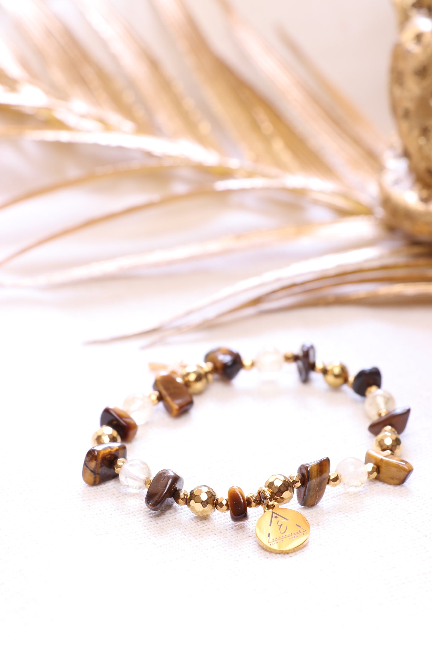 ÉGIDE Bracelet • Oeil de tigre • Pendentif Croix Égyptienne • CONFIANCE & COURAGE