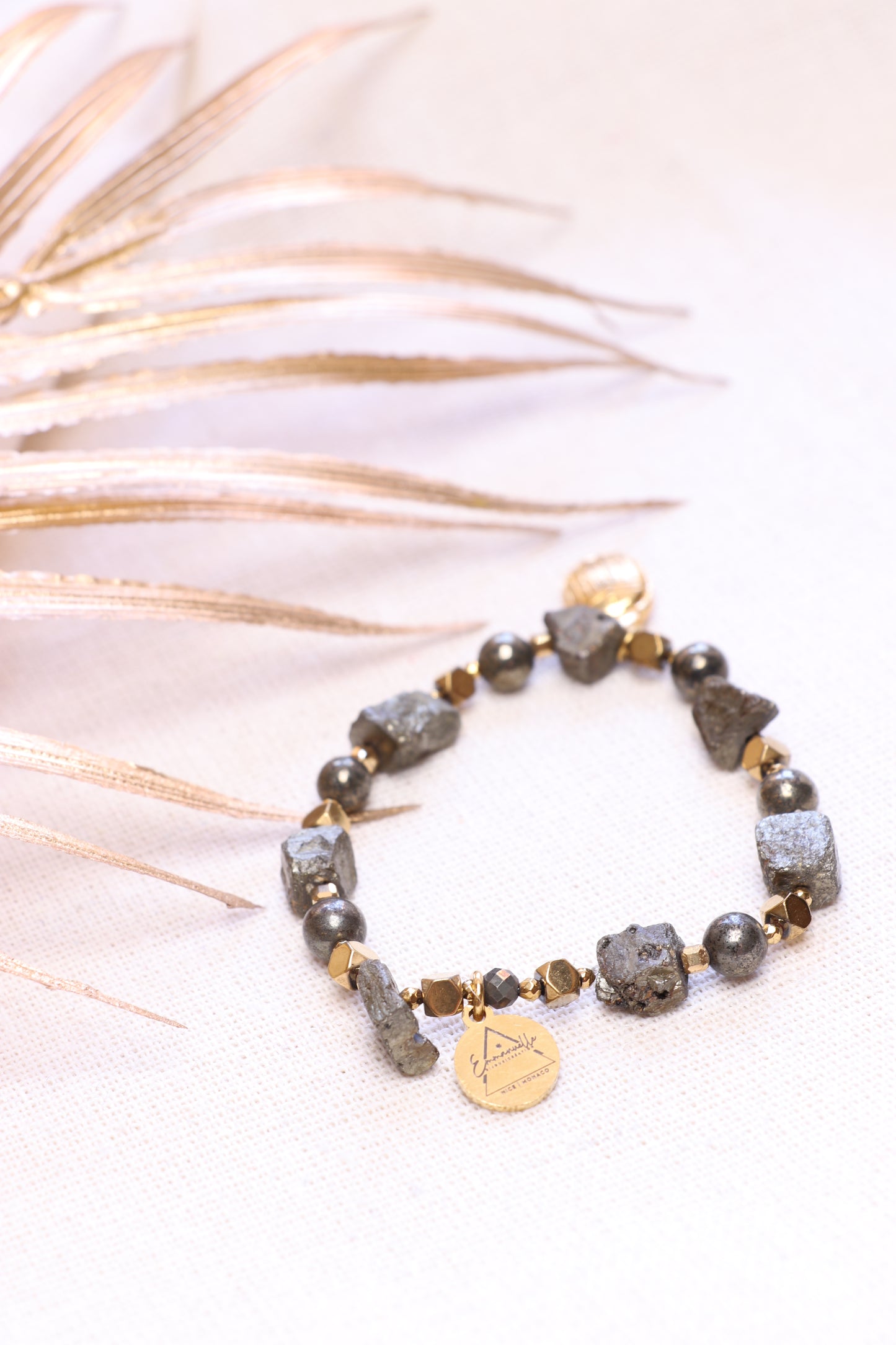 LUMEN |  Bracelet en Pyrite Pendentif Scarabée – Confiance en soi & courage | ABONDANCE & OPPORTUNITÉS