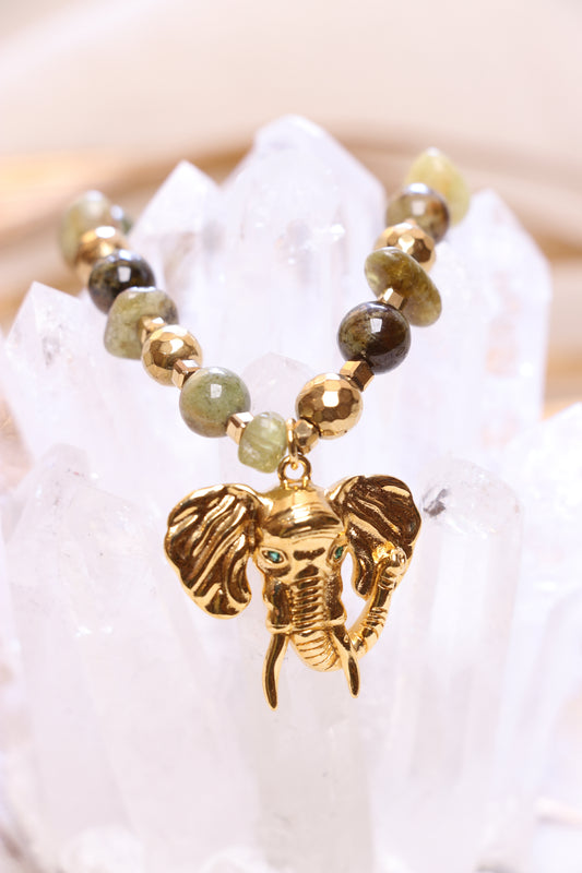 LULEM - Bracelet en Grenat Vert | Le Renouveau Intérieur