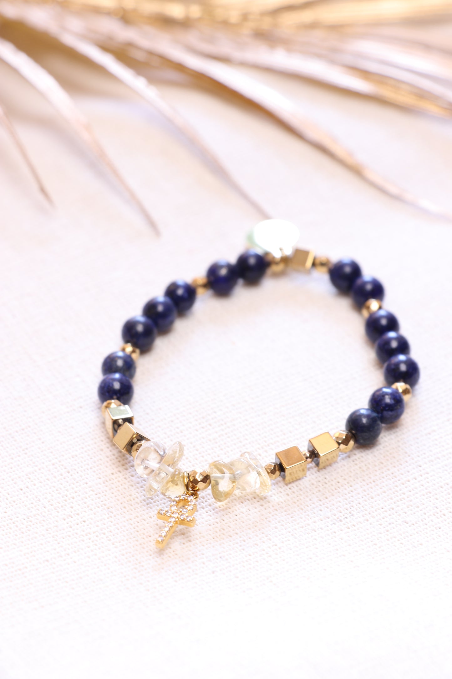 SATYA Lapis Lazuli bracelet ✧ I do not seek to convince, I speak with power and clarity
